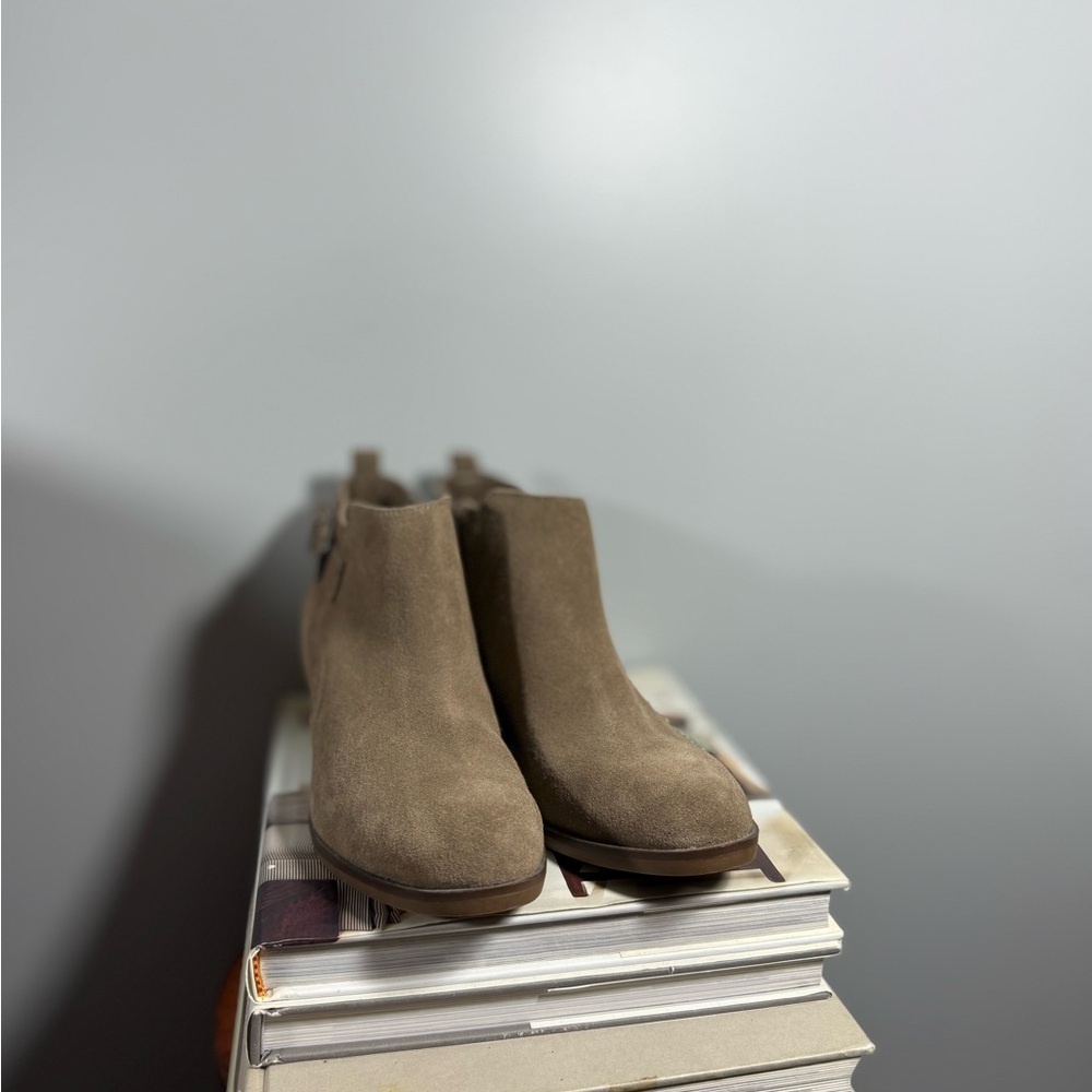 Sonoma Size 9 Women's Tan Suede Ankle Boots - Picture 2 of 15